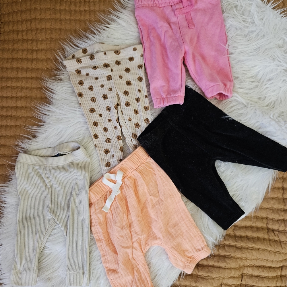 5 pairs of 0 - 3 month baby girl pants